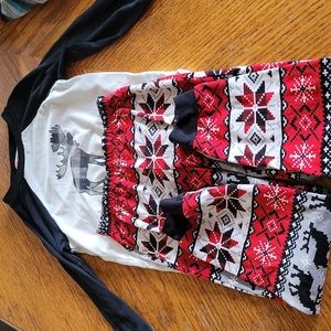 Size 4t Christmas pajamas